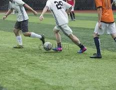 瑞典校园枪,击致,震惊社会,广州赛马,赛程安排,赛果查询,马匹资料,赛事动态