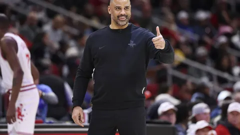 火箭大乐透期号专家推荐：防守转换质合分析，易遭1打0上篮